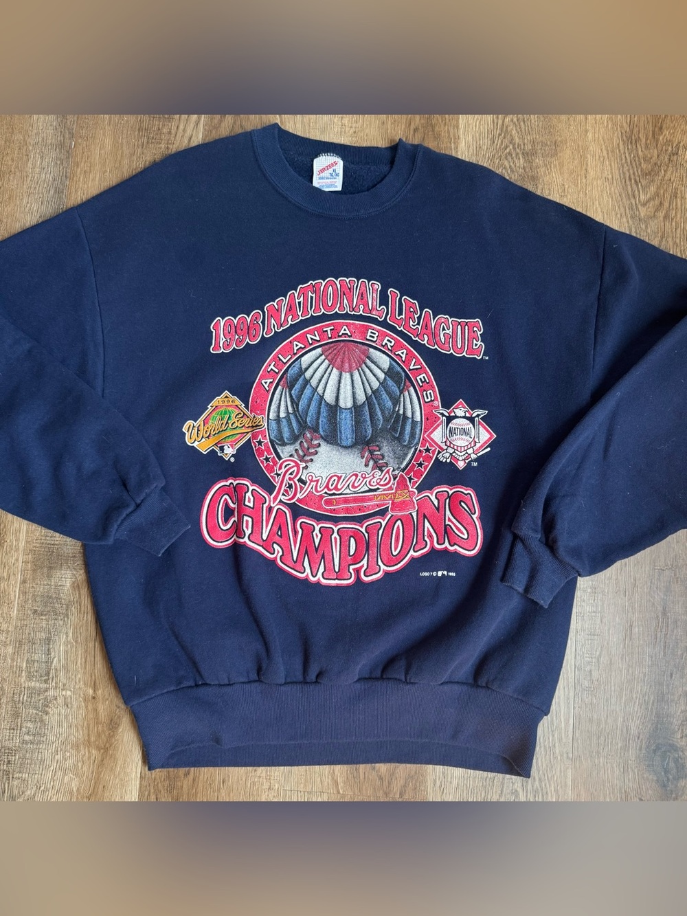 Vintage 1996 Atlanta Braves World Series Champions Navy Crewneck Sweatshirt
